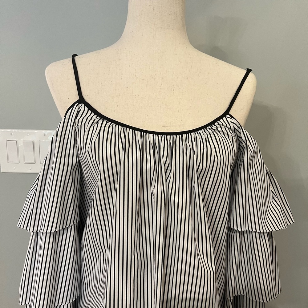 Brand New Beautiful cold shoulder striped cotton